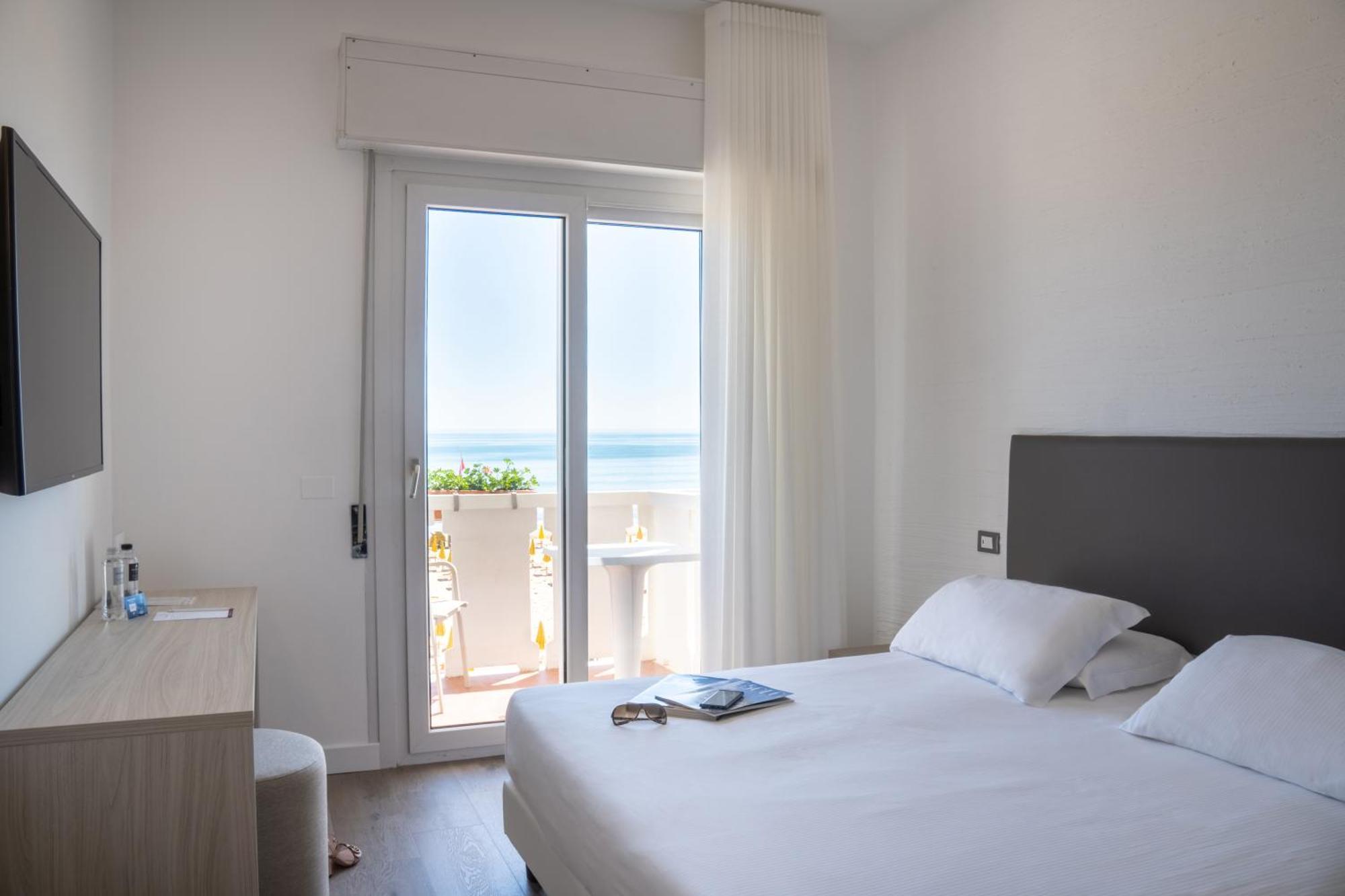 Hotel Villa Sorriso Lido di Jesolo Bagian luar foto